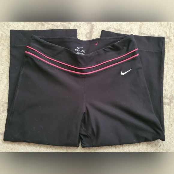 Nike Dri Fit crop tights. Size xsmall. - Picture 3 of 5